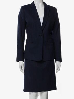 Reiss Women's Navy suit - tailored jacket and skirt